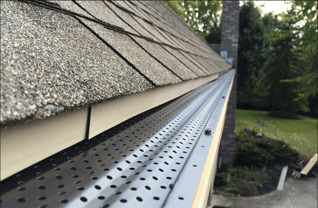 Easyon Gutter Guard Vs Gutterglove Gutter Guard Gutters Gutter